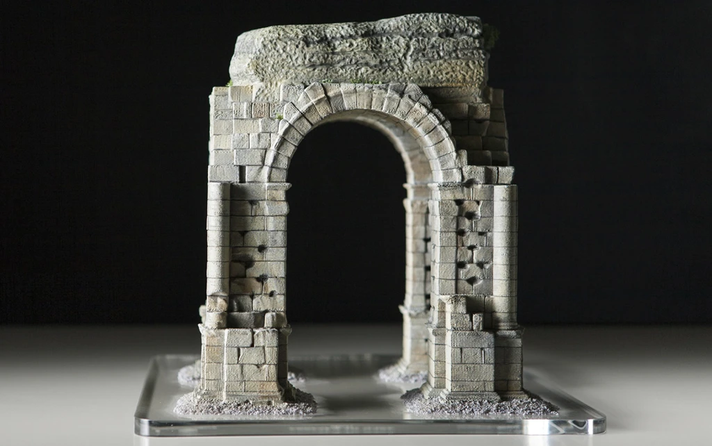3D printed scale model of the Roman Arch of Cáparra - Front View